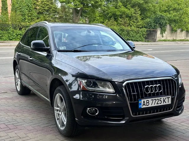 Audi Q5 - фото 1