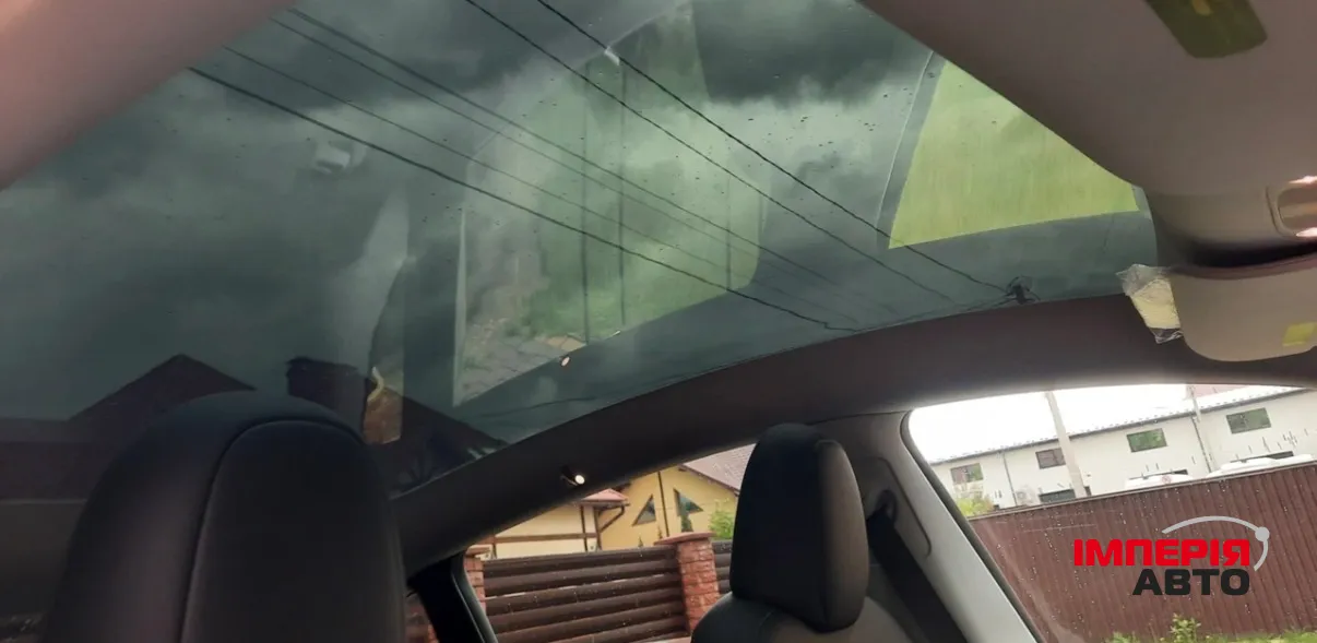 Tesla Model Y - фото 6