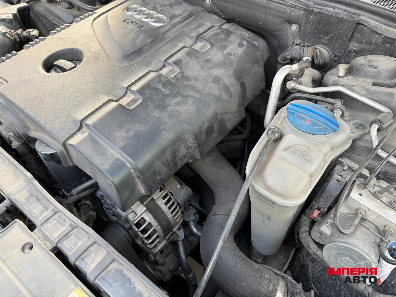 Audi A4 - фото 30