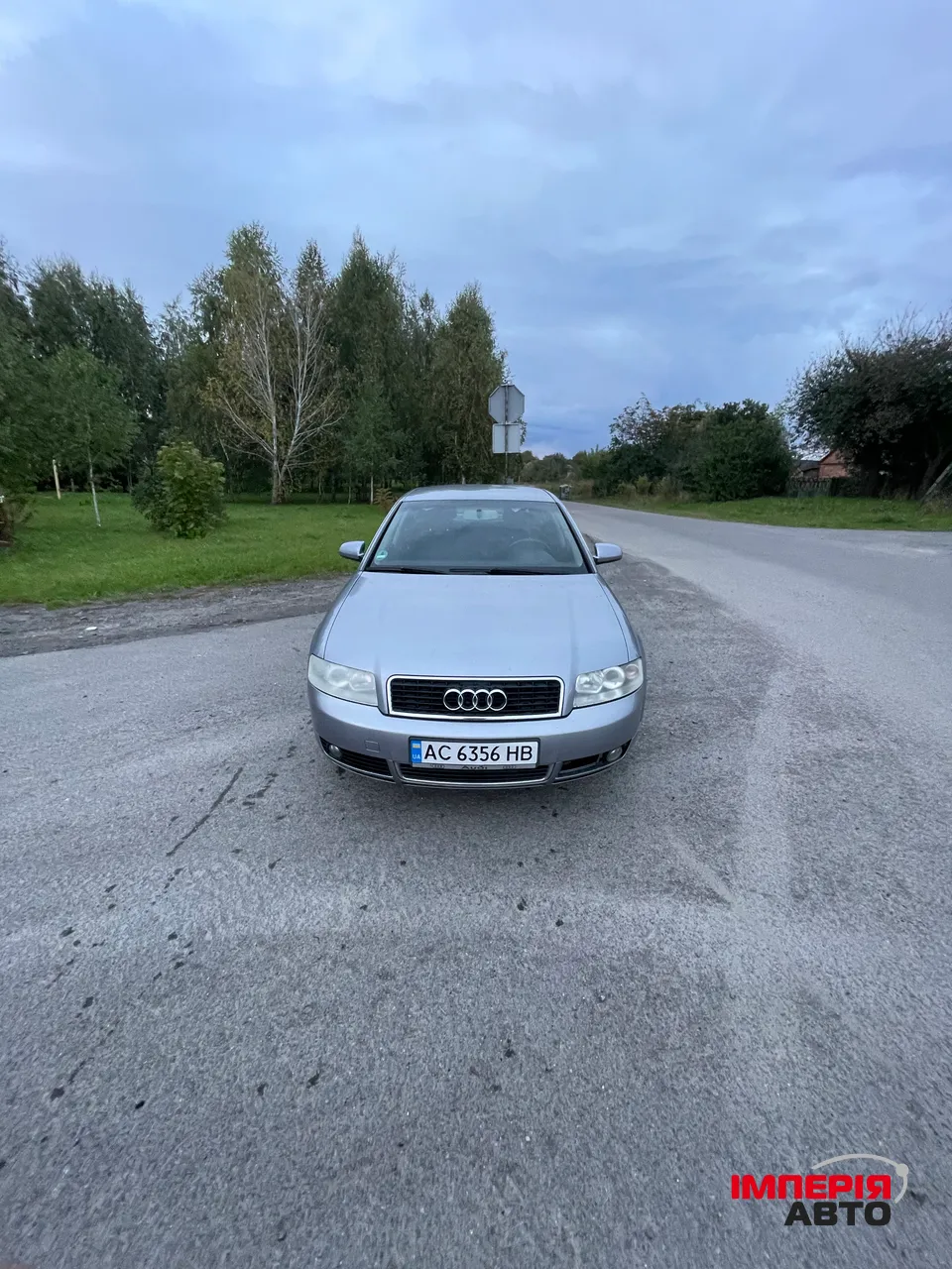 Audi A4 - фото 2