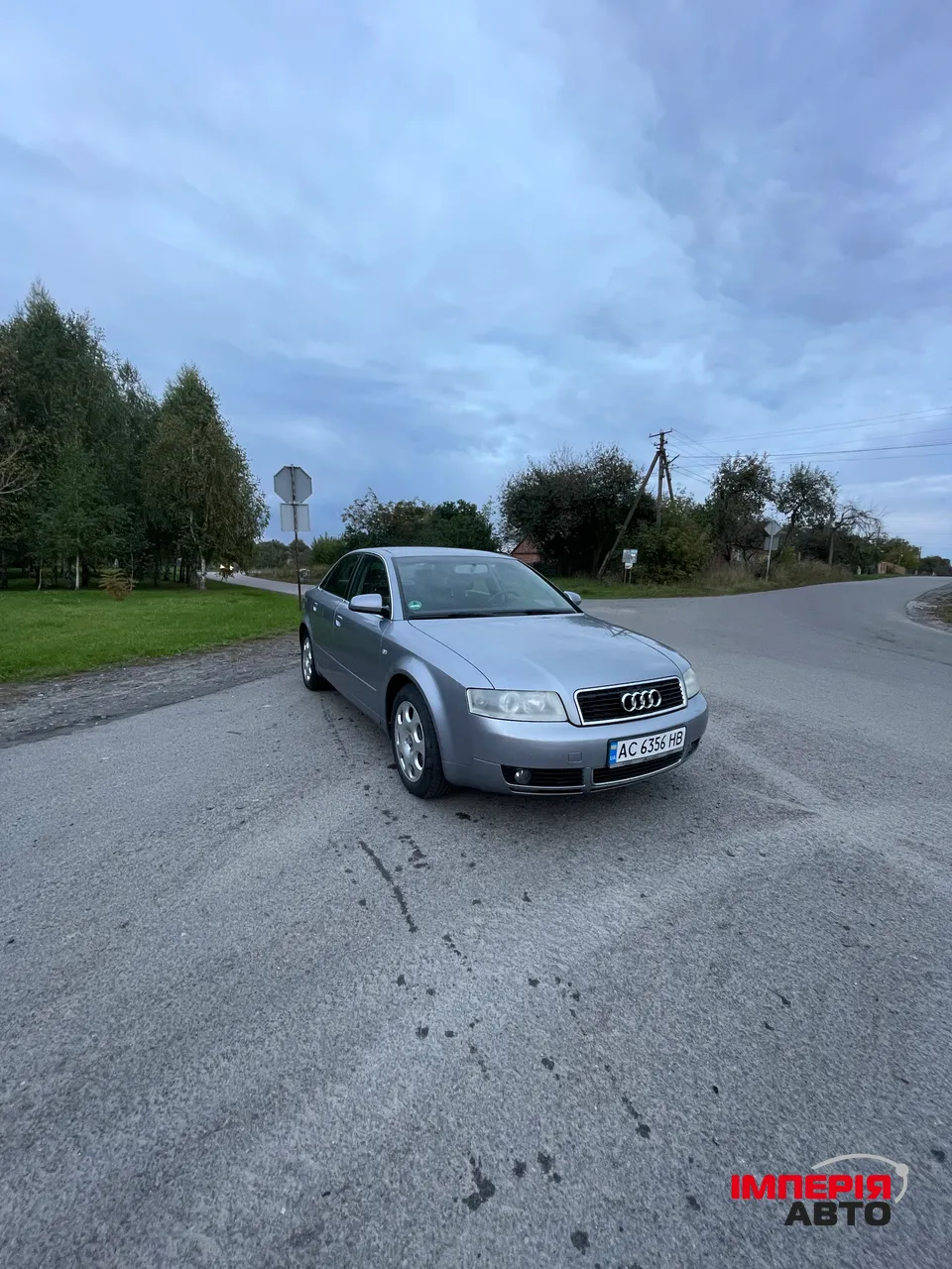 Audi A4 - фото 1