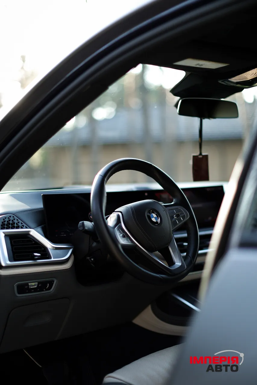 BMW X7 - фото 16