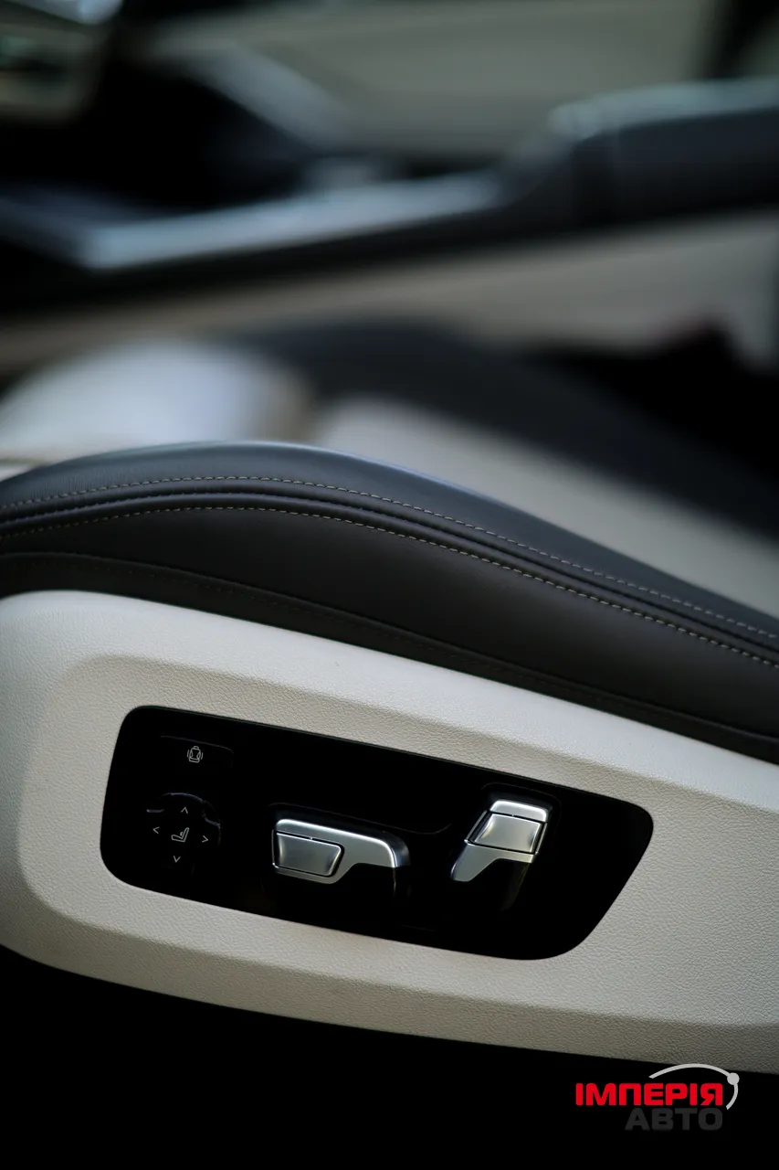 BMW X7 - фото 12