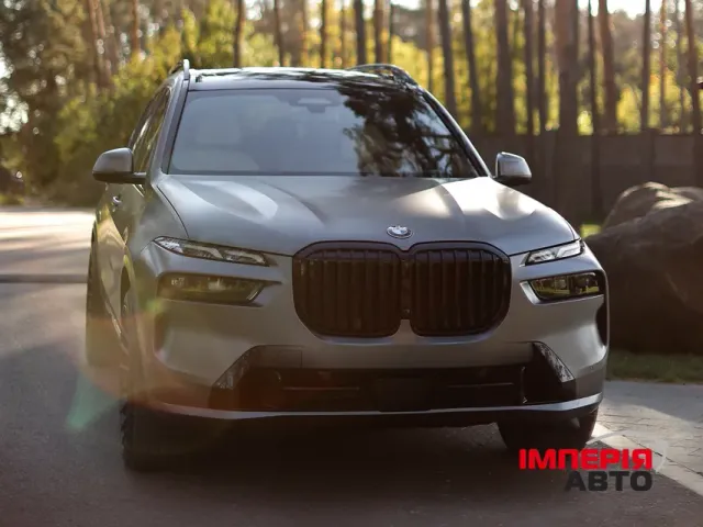 BMW X7 - фото 5