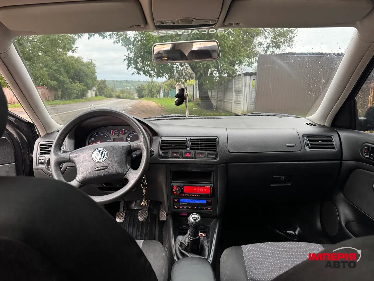 Volkswagen Golf - фото 11