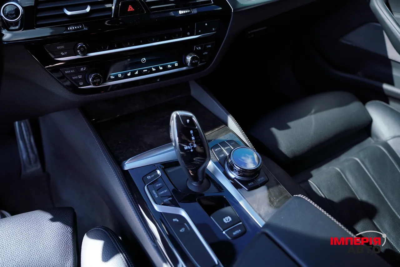 BMW 5 серії - фото 8