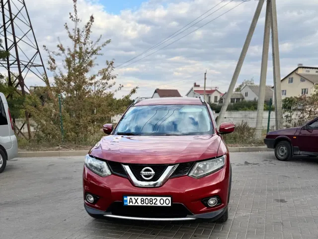 Nissan Rogue - фото 1