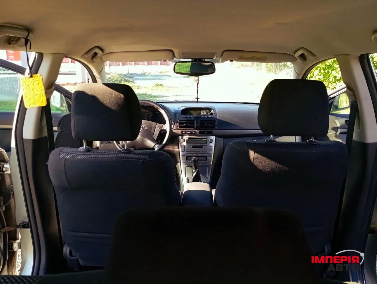 Toyota Avensis - фото 17