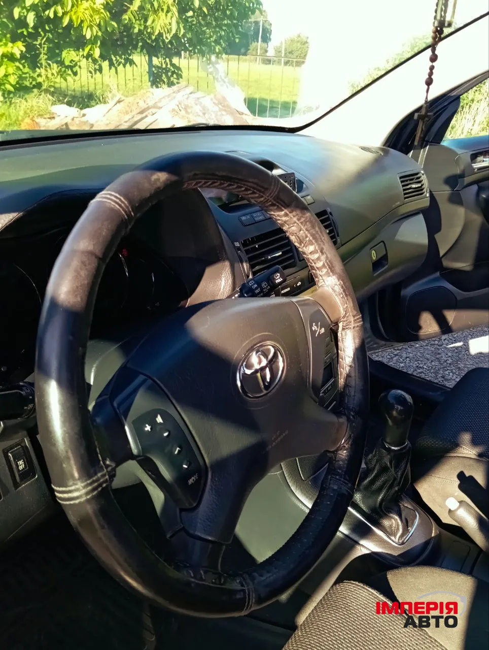 Toyota Avensis - фото 6