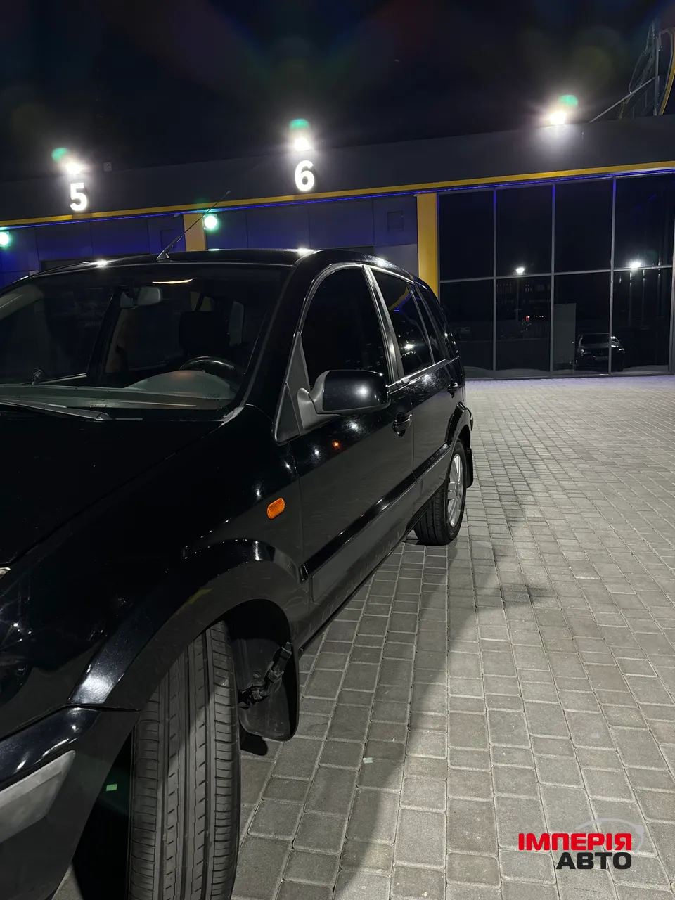 Ford Fusion - фото 6