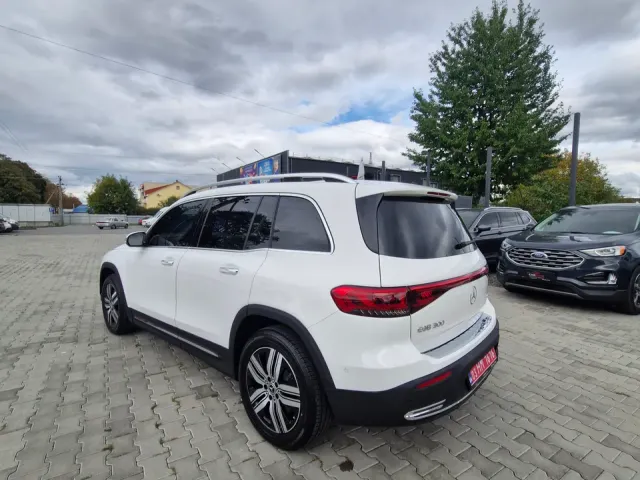 Mercedes-Benz EQB - фото 3