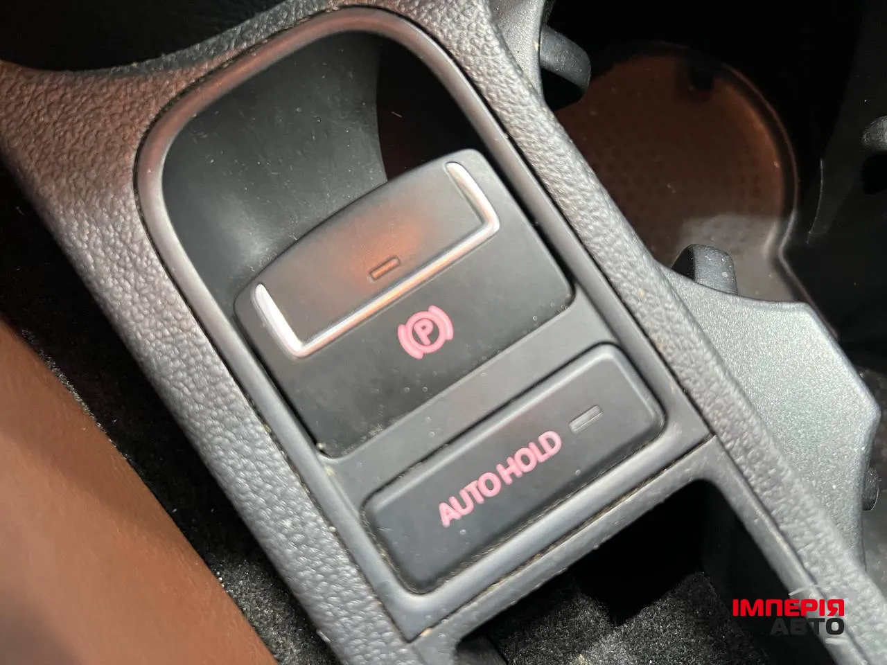 Volkswagen Tiguan - фото 25