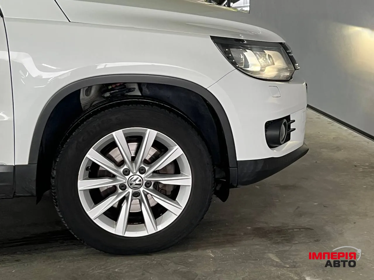 Volkswagen Tiguan - фото 7