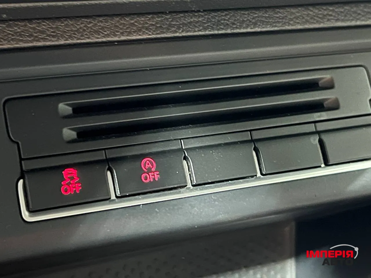 Volkswagen Tiguan - фото 19