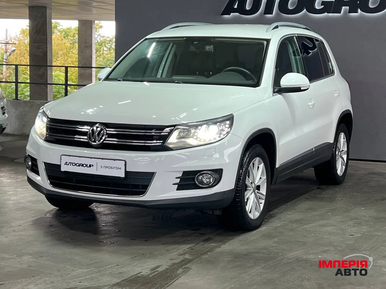 Volkswagen Tiguan - фото 3