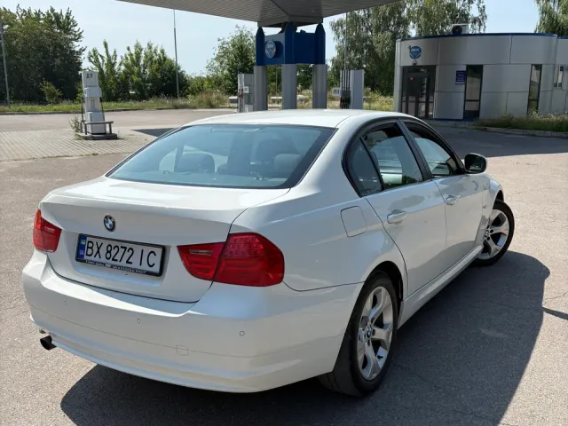 BMW 3 серії - фото 2