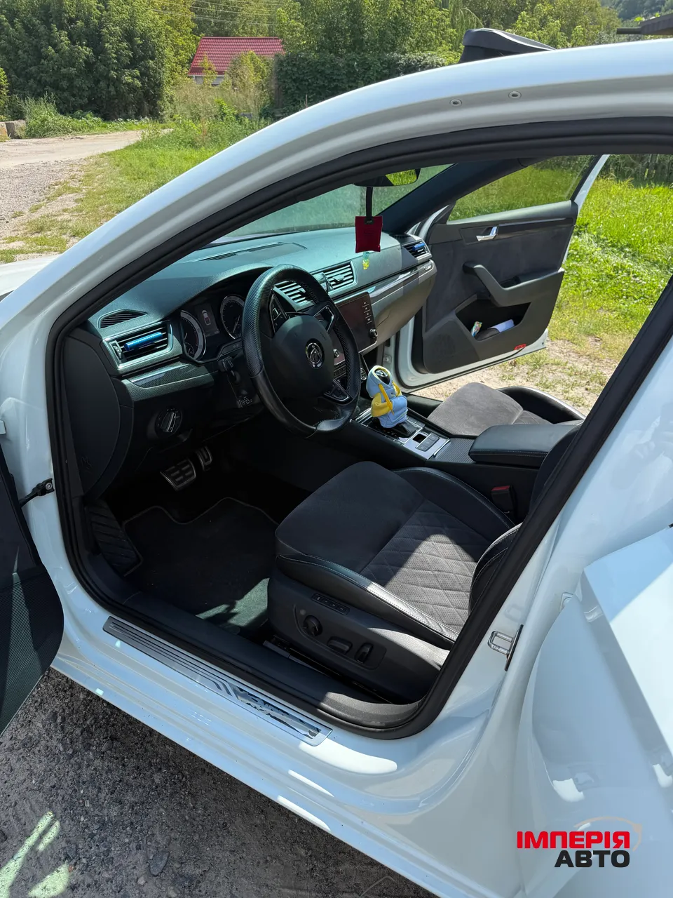 Skoda Superb - фото 6