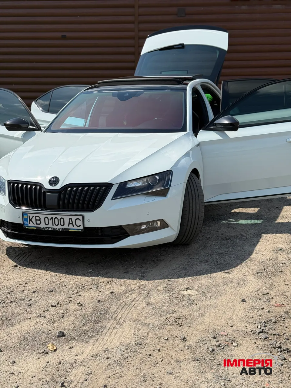 Skoda Superb - фото 9