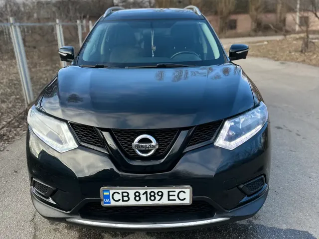 Nissan Rogue - фото 1