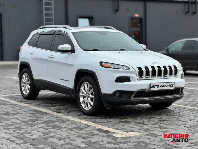 Jeep Cherokee - фото 1