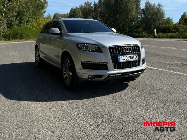 Audi Q7 - фото 2