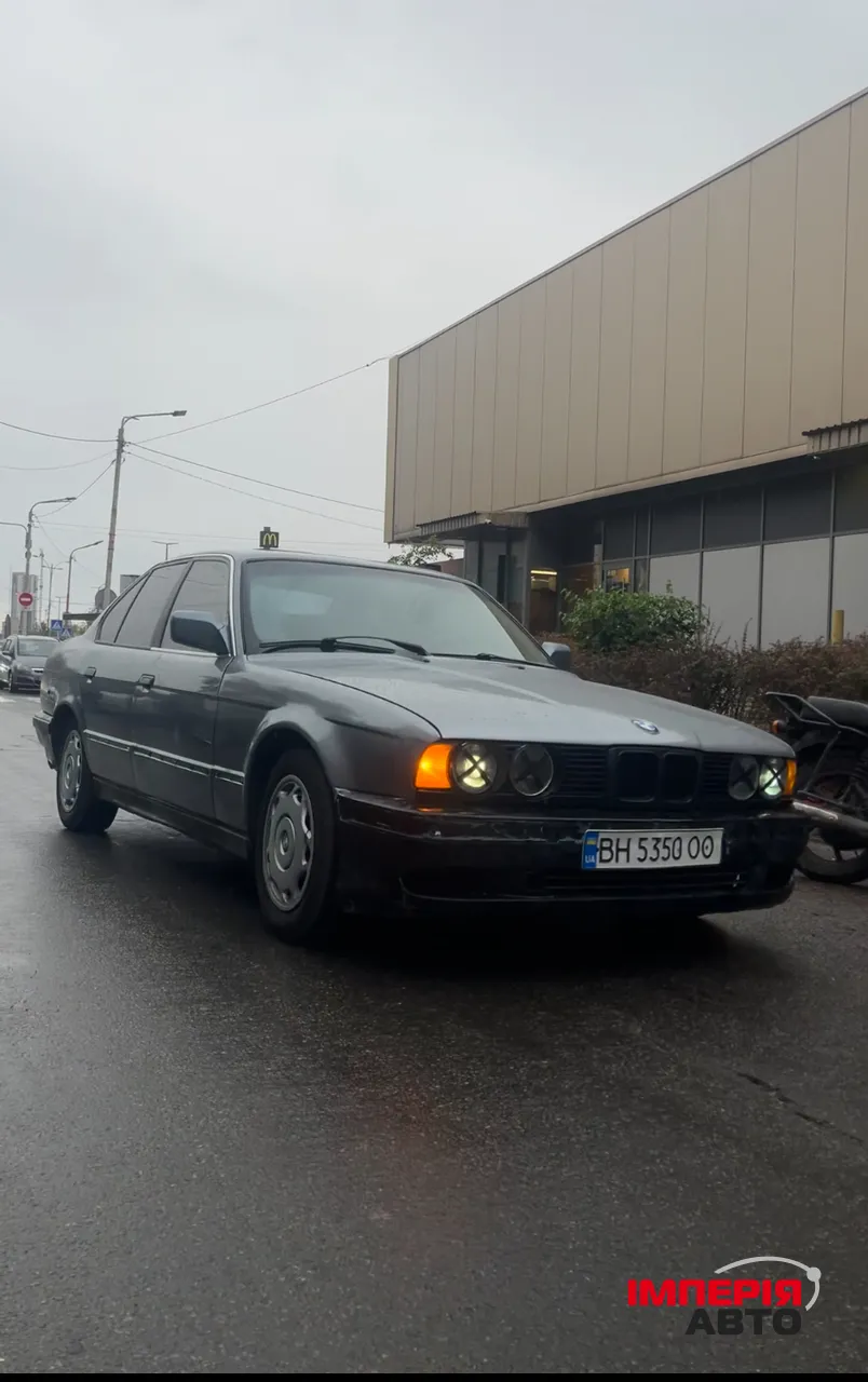 BMW 5 серії - фото 1