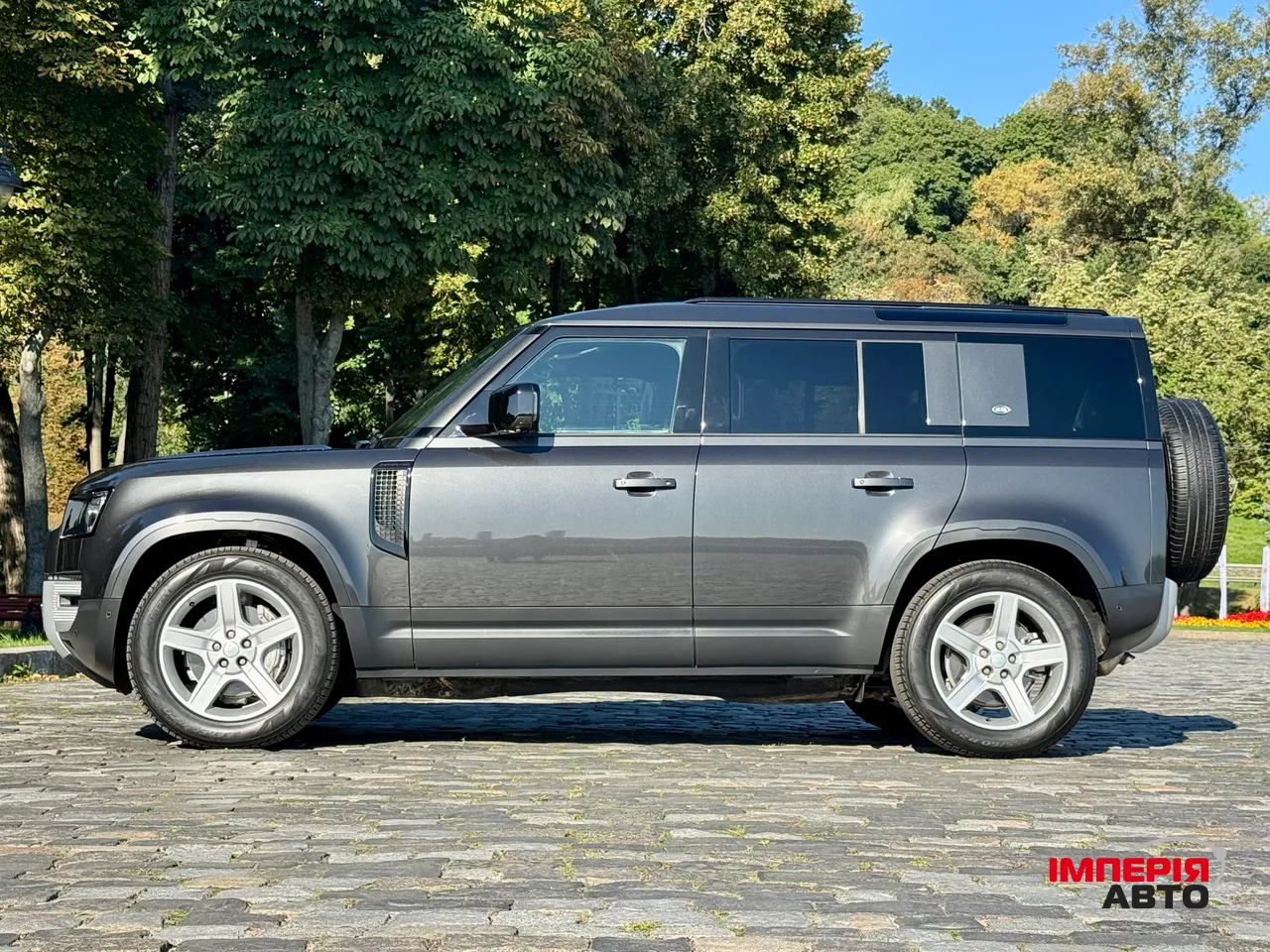 Land Rover Defender - фото 25