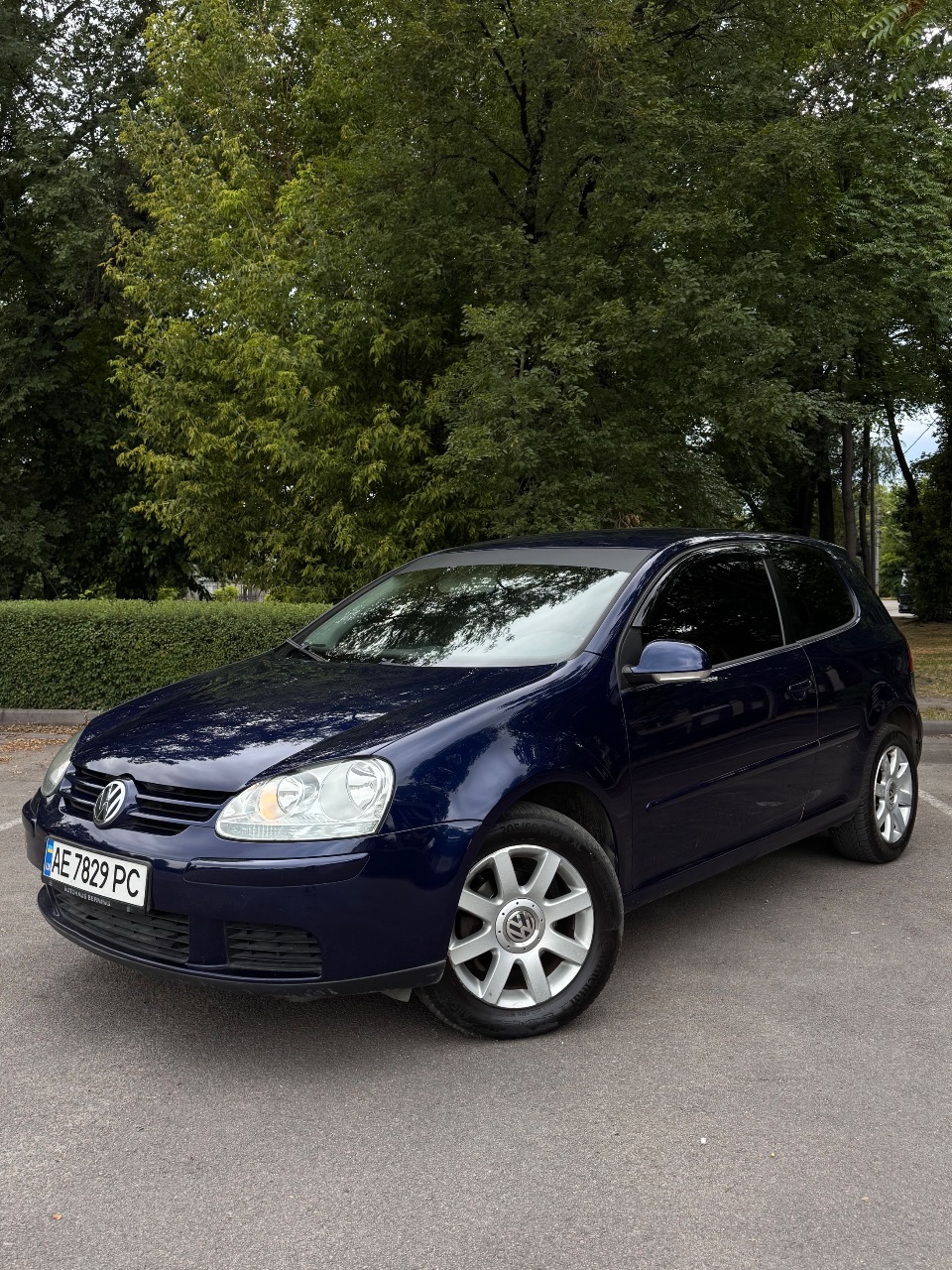Volkswagen Golf - зображення 1