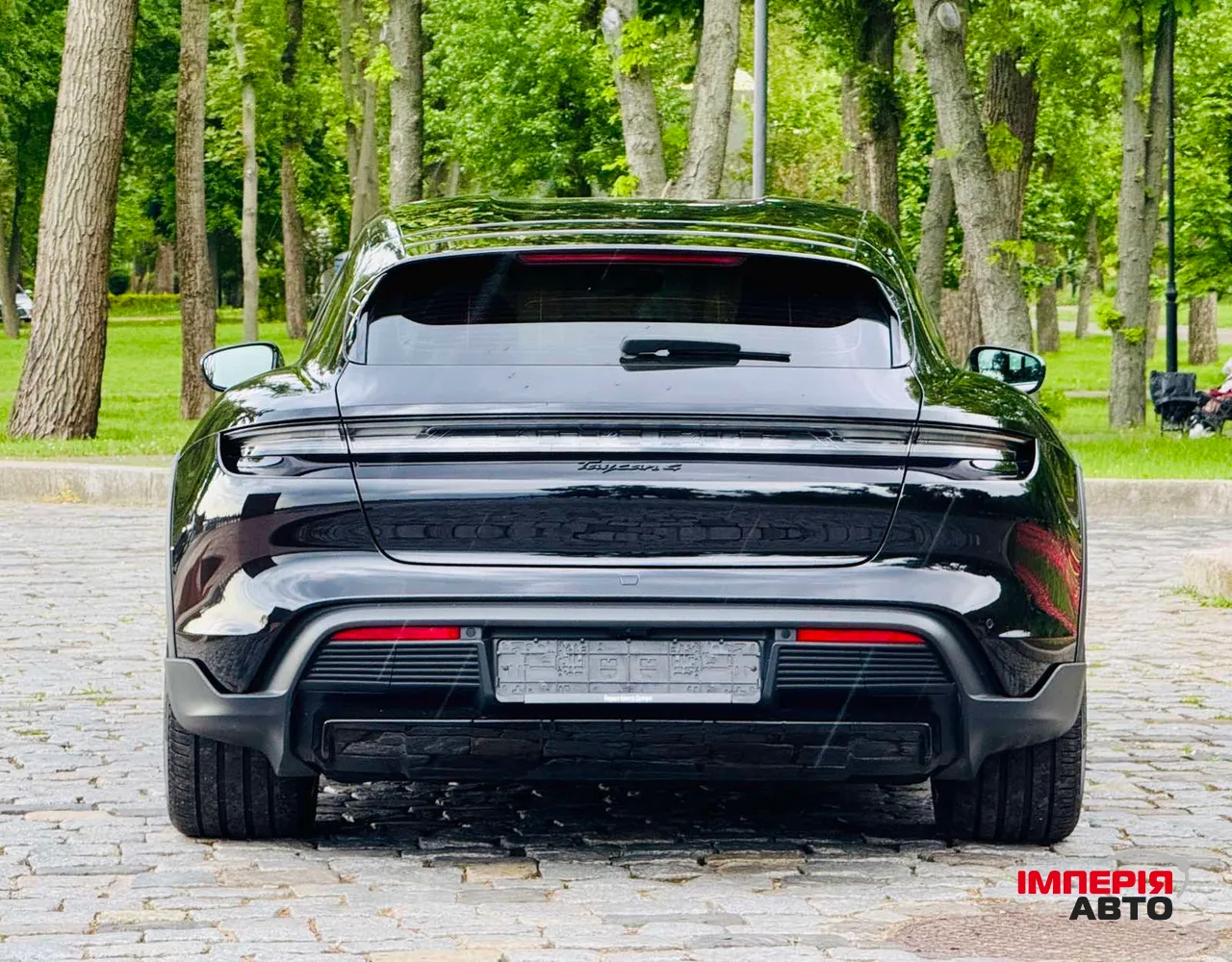 Porsche Taycan - фото 8