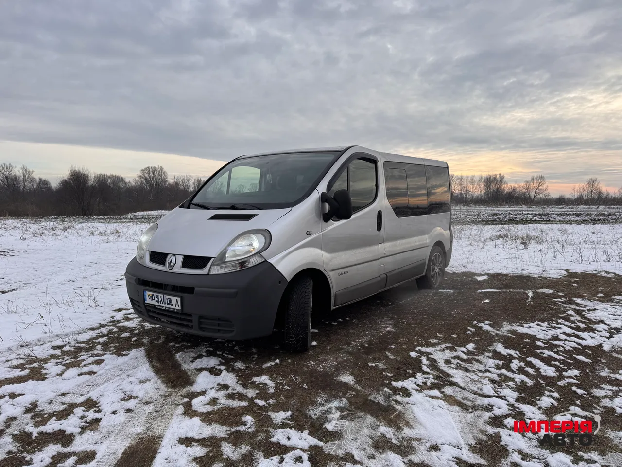 Renault Trafic - фото 3
