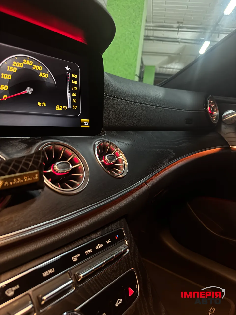 Mercedes-Benz E-Класс - фото 34