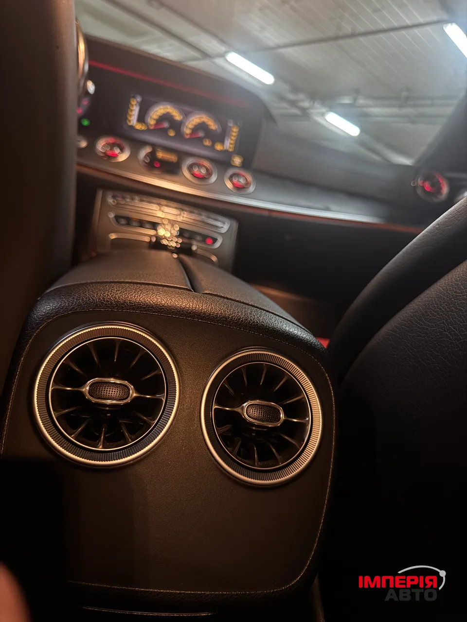 Mercedes-Benz E-Класс - фото 32