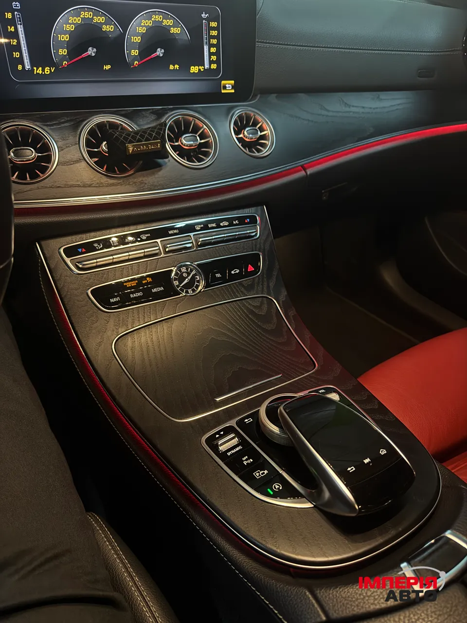 Mercedes-Benz E-Класс - фото 24