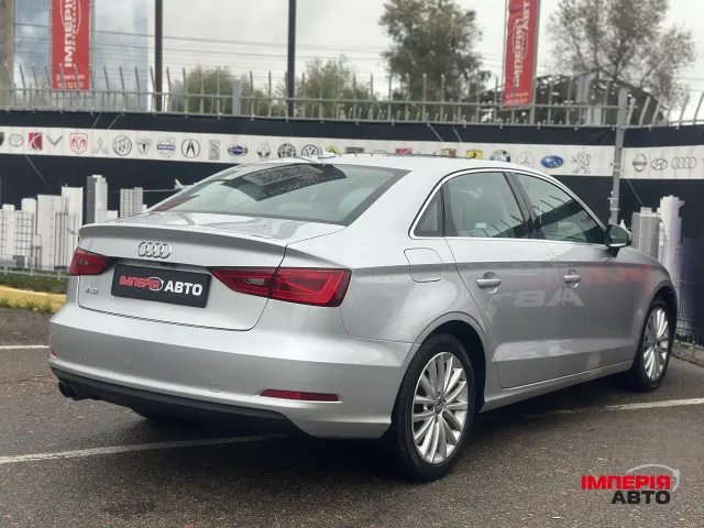 Audi A3 - фото 5