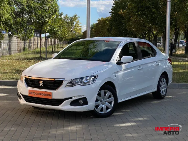 Peugeot 301 - фото 4