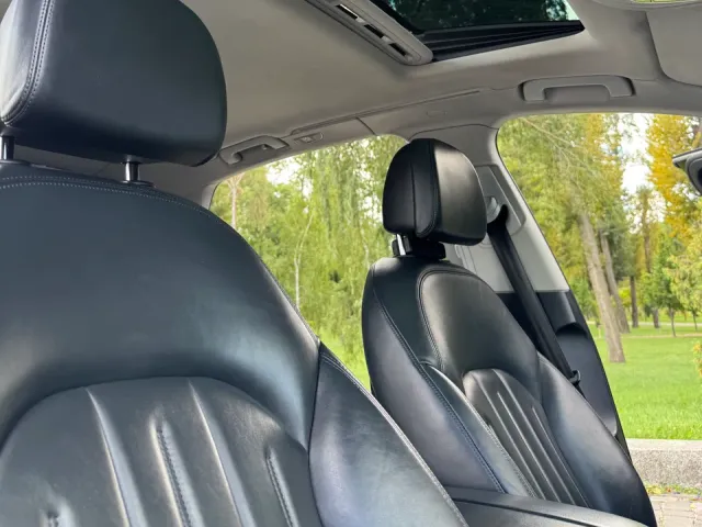 Audi A8 - фото 3