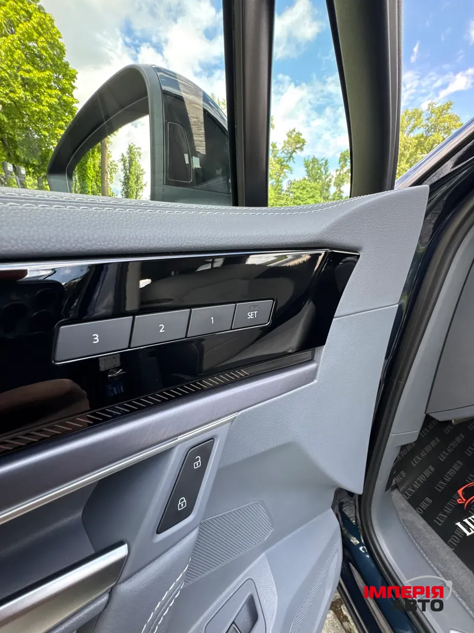 Volkswagen Touareg - фото 17