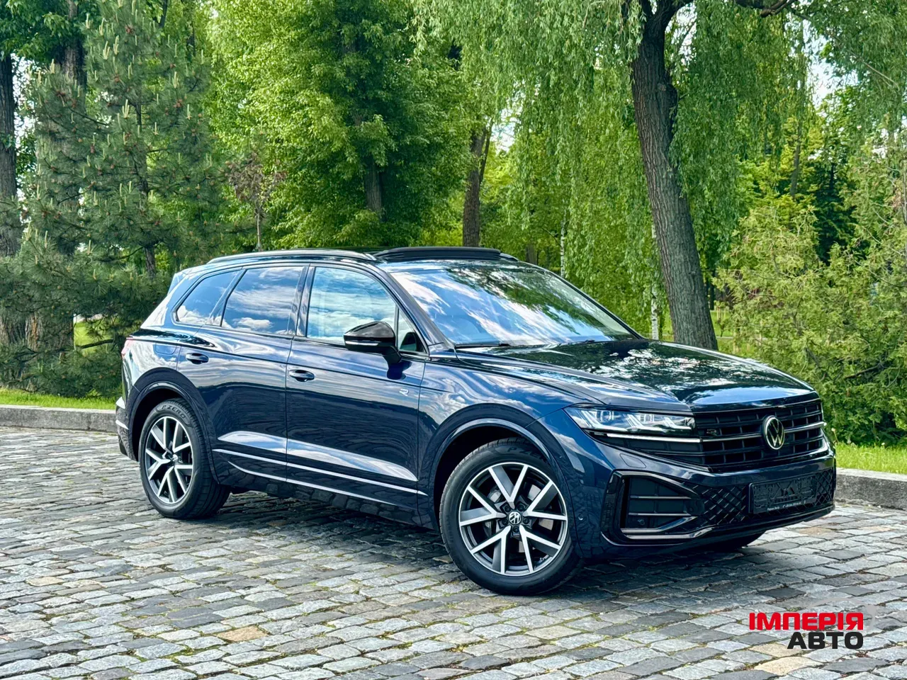 Volkswagen Touareg - фото 14