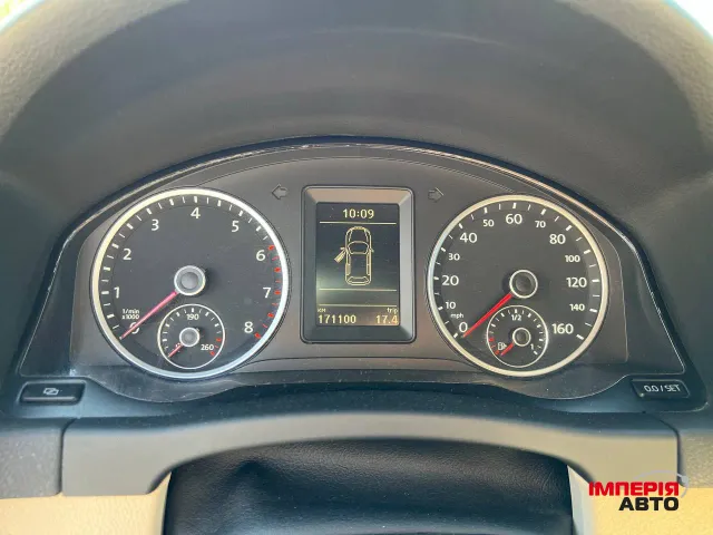 Volkswagen Tiguan - фото 4