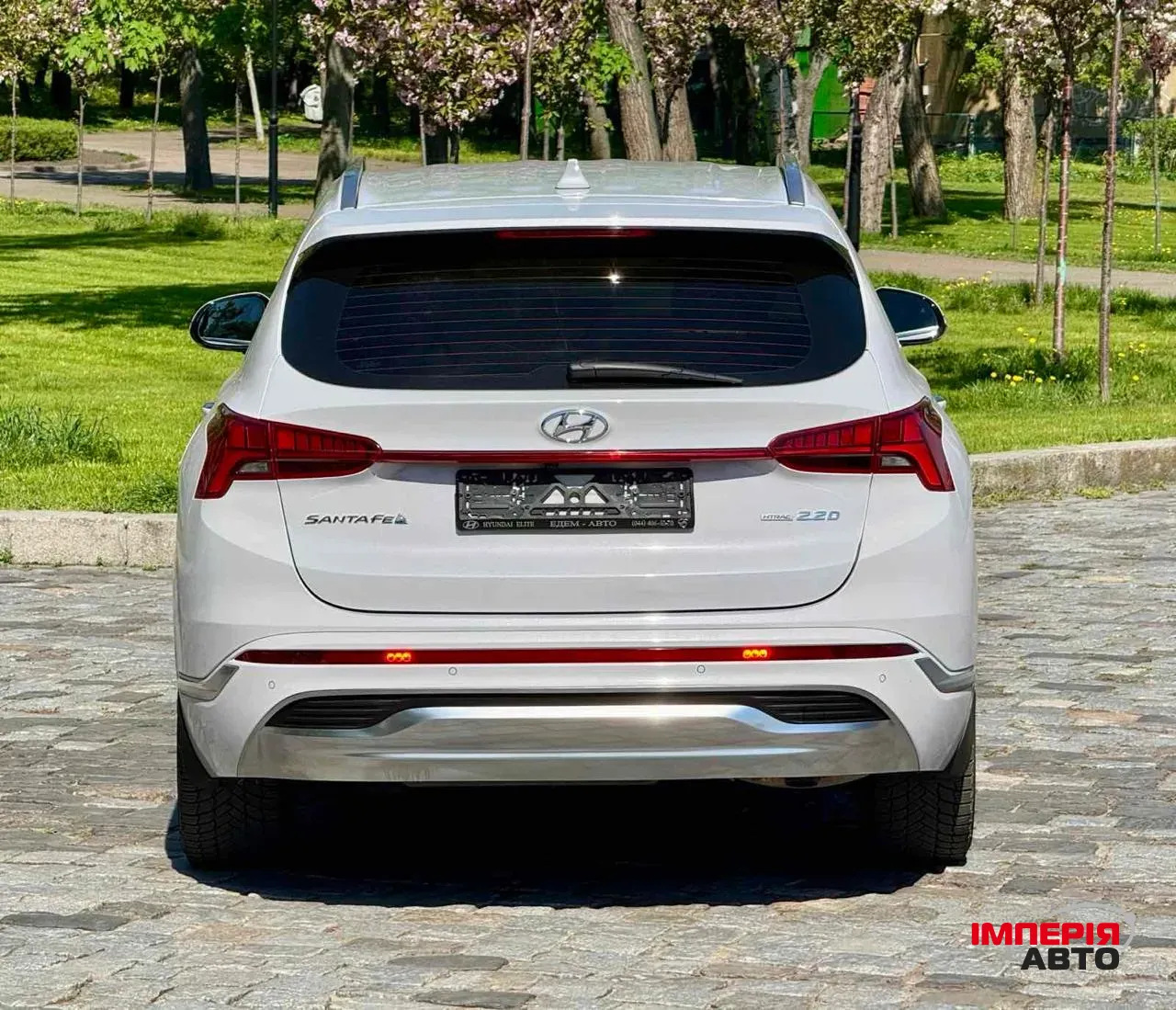 Hyundai Santa Fe - фото 3