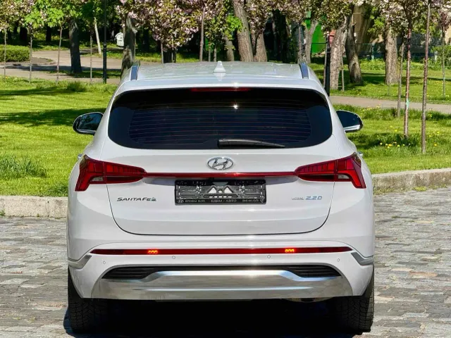 Hyundai Santa Fe - фото 3