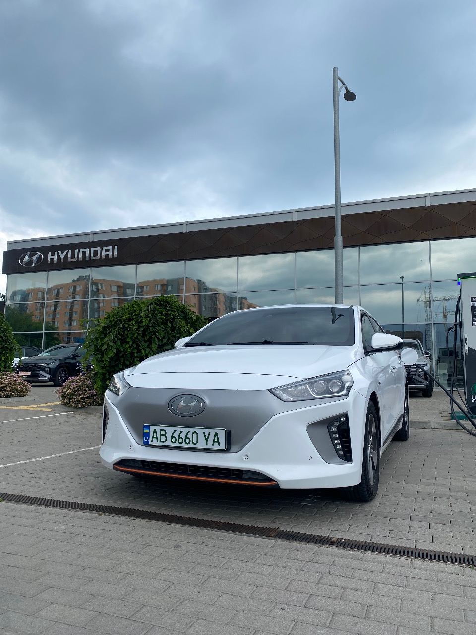 Hyundai IONIQ - фото 14