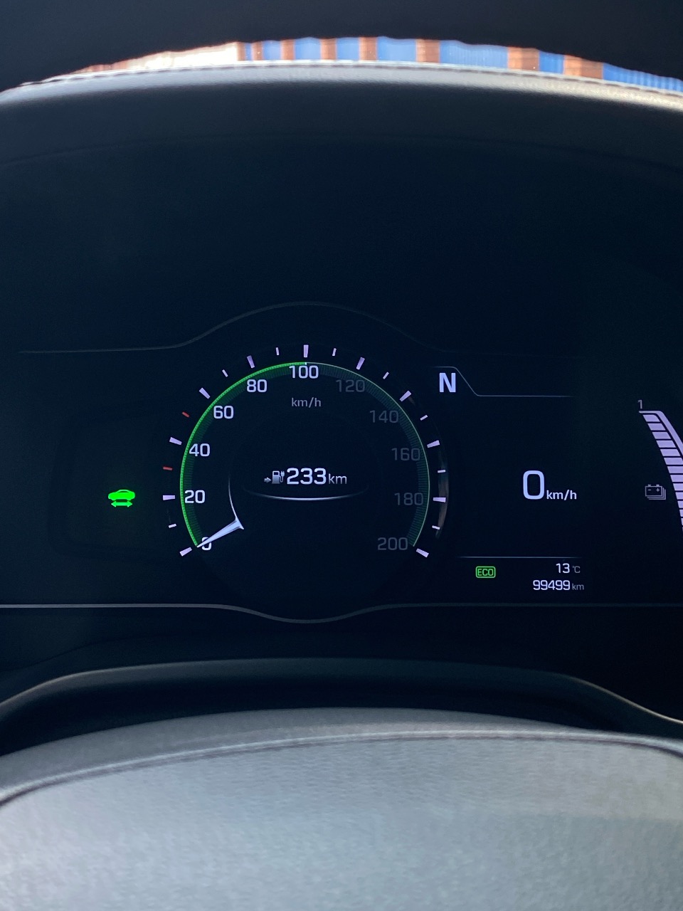 Hyundai IONIQ - фото 15
