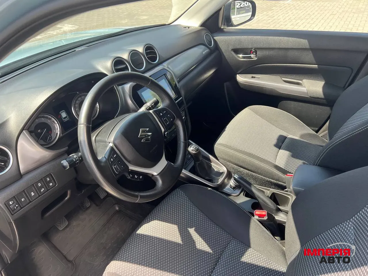 Suzuki Vitara - фото 15