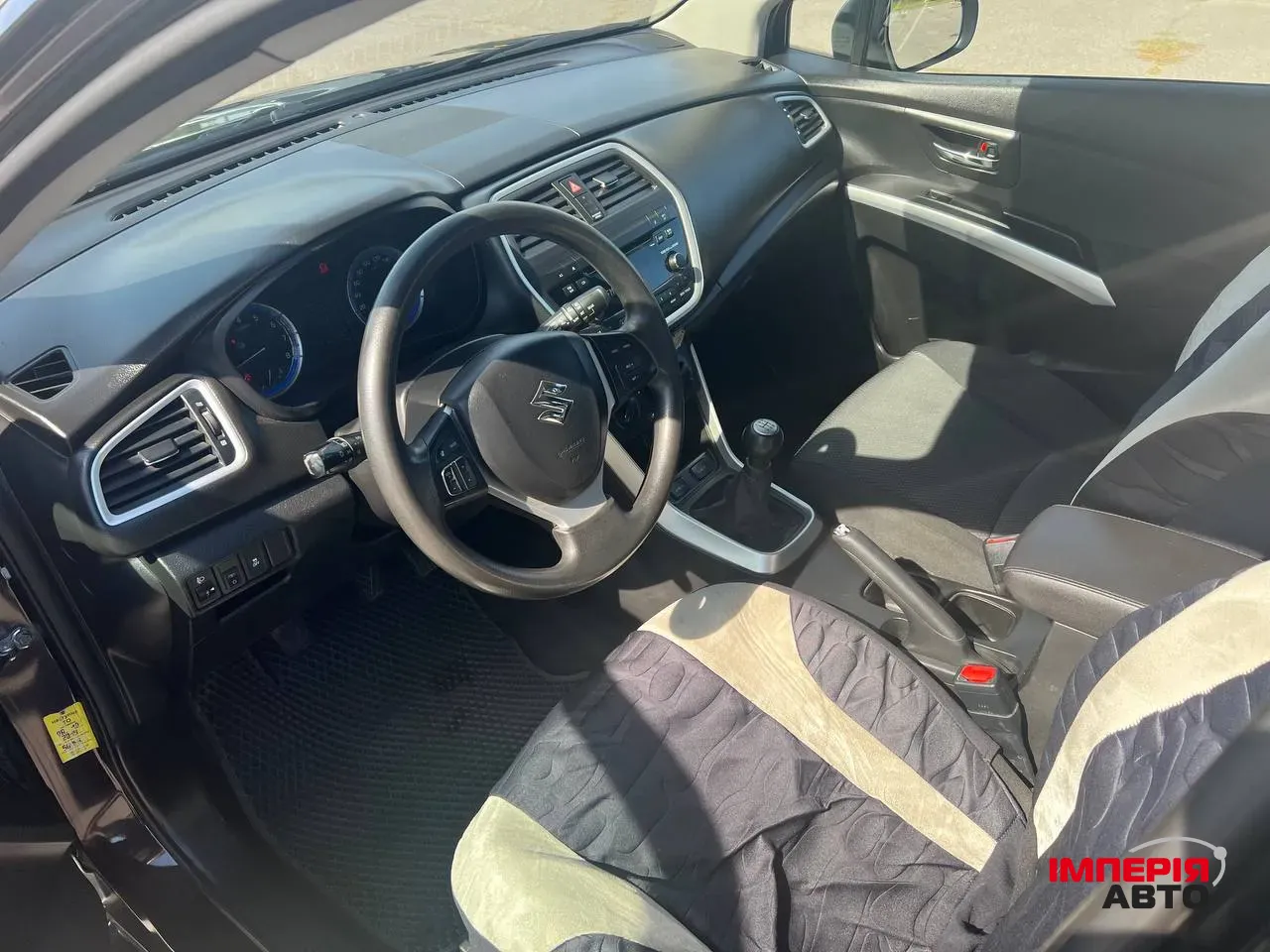 Suzuki SX4 - фото 5