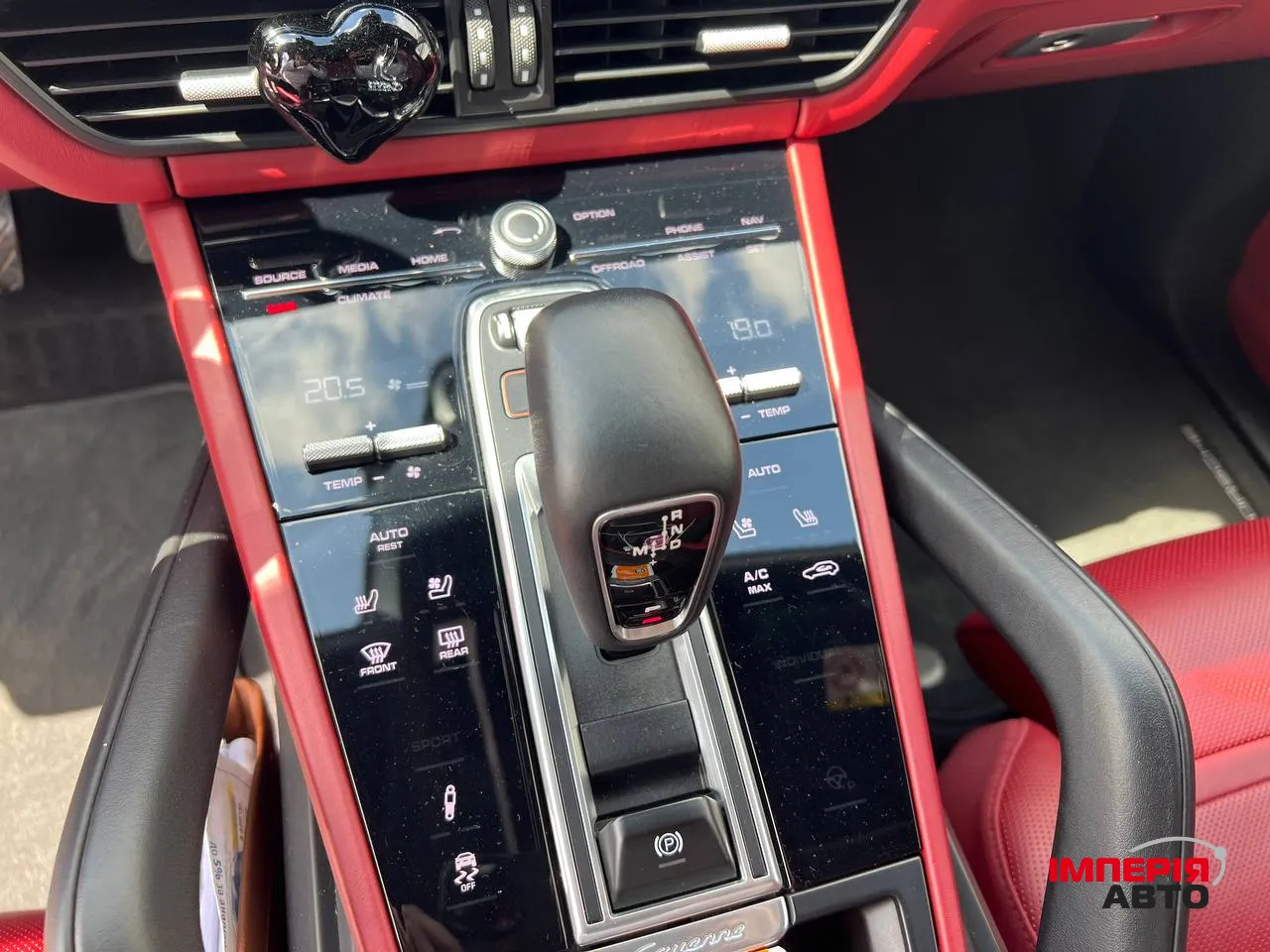 Porsche Cayenne - фото 6