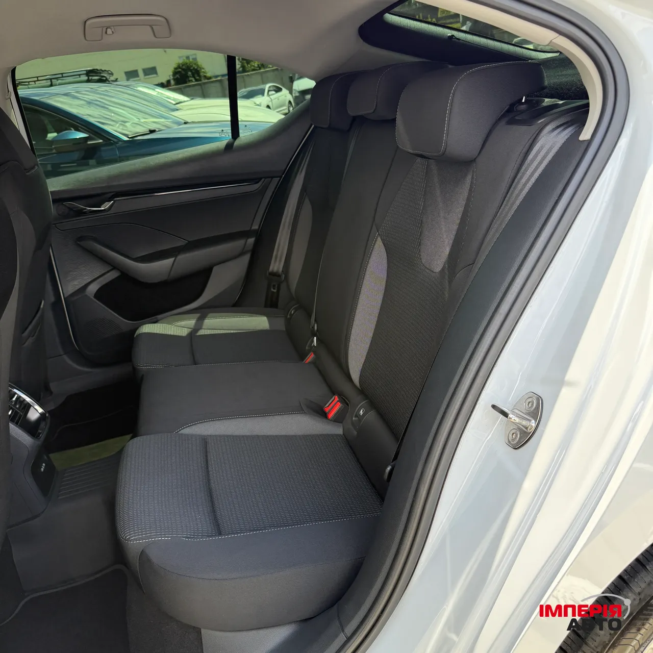 Skoda Octavia - фото 6