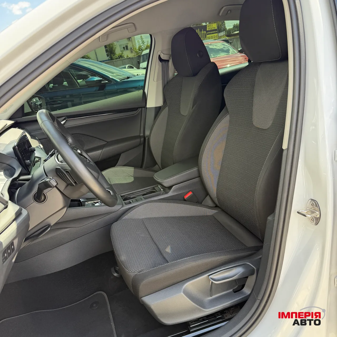 Skoda Octavia - фото 5