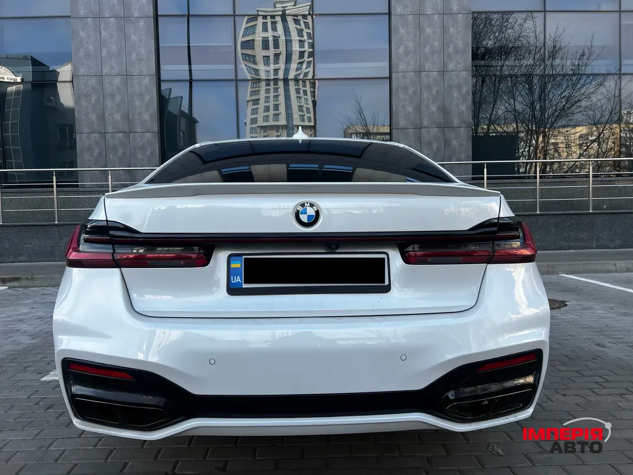 BMW 7 серії - фото 12