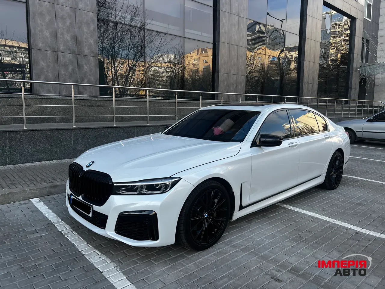 BMW 7 серії - фото 7